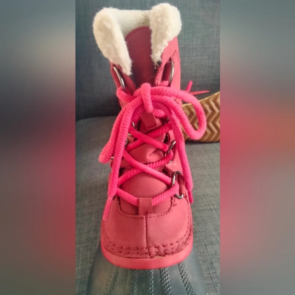 Sorel Pink / Red and Black Winter Boots Water Proof Size 6